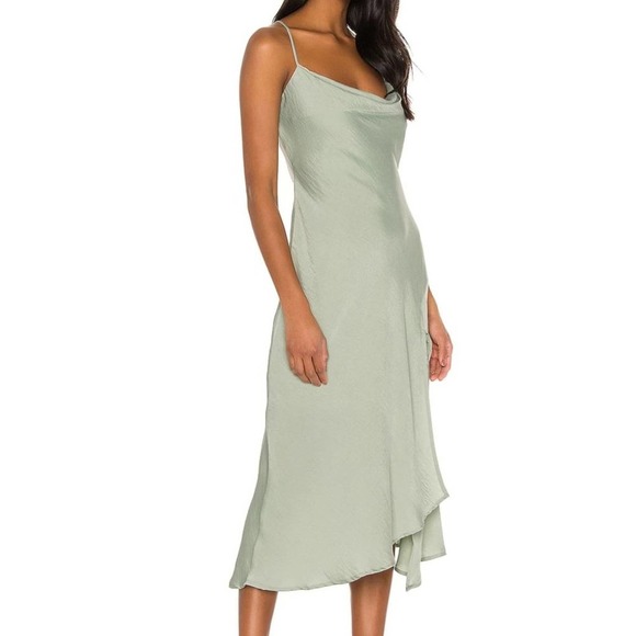 NWT ASTR the label Gaia dress in sage size medium - Picture 2 of 3